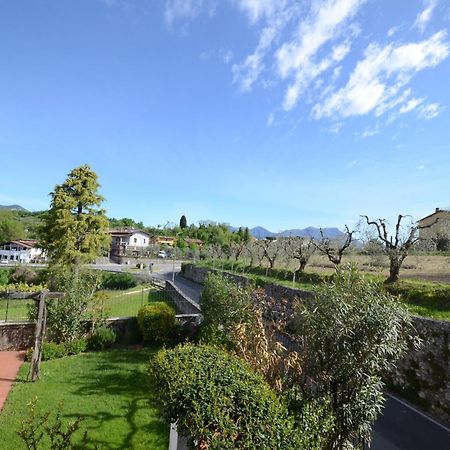 Corte Vezzola Trilocale Tommaso Puegnago sul Garda Exterior foto