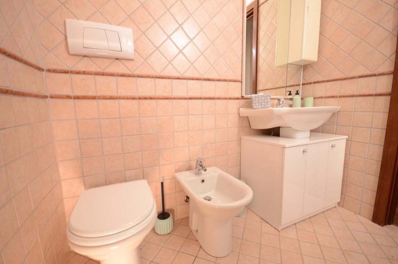 Corte Vezzola Trilocale Tommaso Puegnago sul Garda Exterior foto